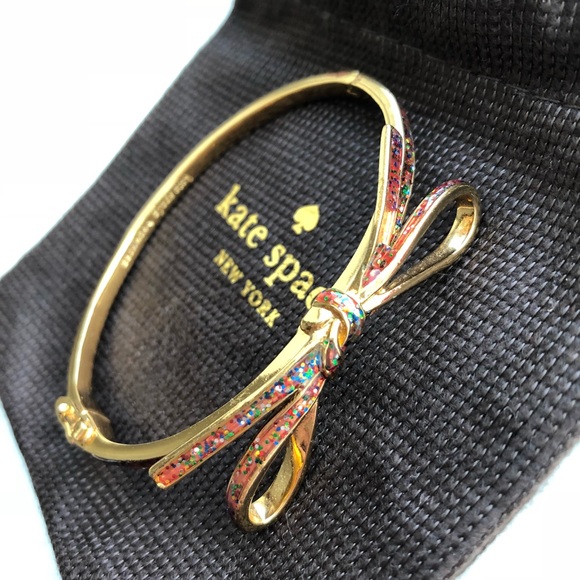 💥 SALE! Take a look at my closet! 🙋🏻💓 - Picture 2 of 7